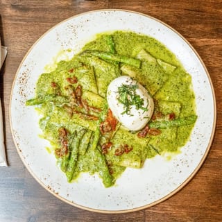 PACCHERI EN PESTO